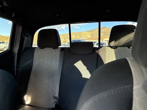 Used 2020 Toyota Tacoma TRD Off-Road image 33