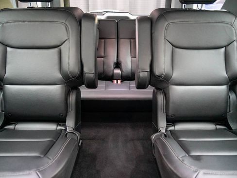 Used 2023 Ford Explorer XLT w/ Equipment Group 202A image 26