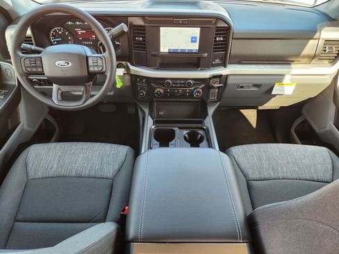 New 2026 Ford F250 XLT w/ FX4 Off-Road Package image 27
