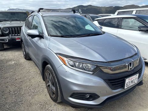 Used 2022 Honda HR-V EX image 3