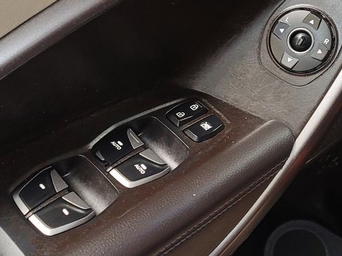 Used 2015 Hyundai Santa Fe Sport image 27