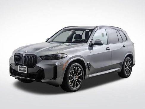 New 2026 BMW X5 xDrive40i w/ M Sport Package AWD/4WD image 1
