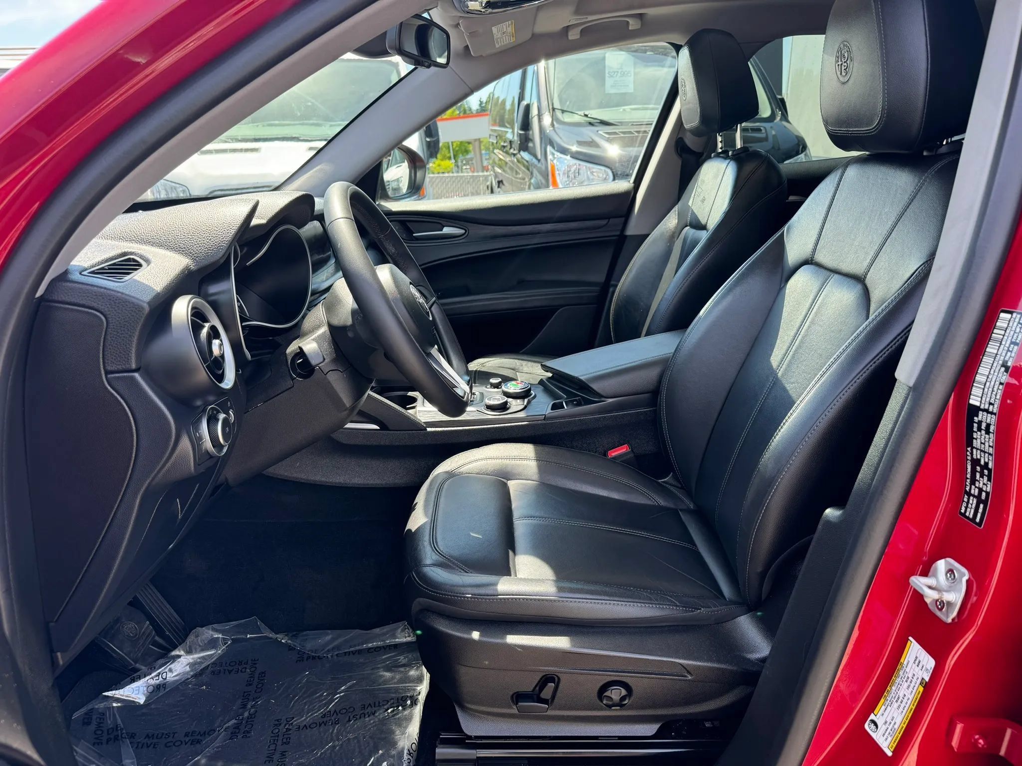 Used 2019 Alfa Romeo Stelvio RWD image 10