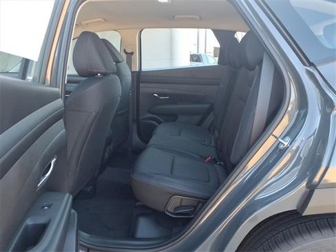 New 2026 Hyundai Tucson SE image 16
