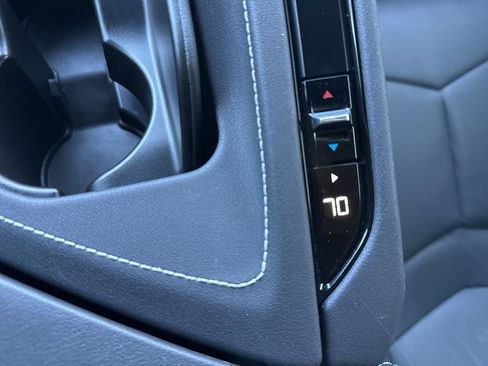 Used 2025 Chevrolet Corvette Stingray Coupe w/ 1LT image 19