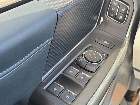 Used 2023 Ford F250 Limited w/ FX4 Off-Road Package image 13