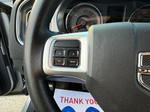 Used 2014 Dodge Charger SE image 17