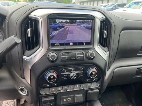 Used 2020 Chevrolet Silverado 1500 LT Trail Boss AWD/4WD image 13