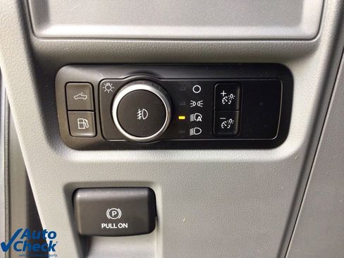 Used 2024 Ford F150 XLT w/ Mobile Office Package image 31