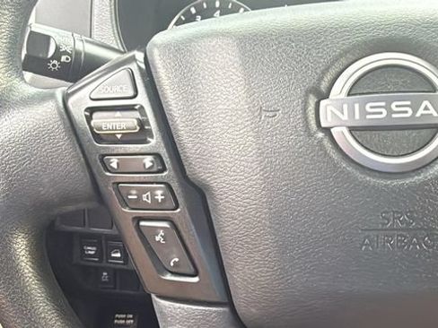 Used 2023 Nissan Frontier SV w/ Tow Package AWD/4WD image 16