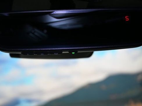 Used 2025 Subaru Crosstrek 2.5i Wilderness w/ Wilderness Package image 46