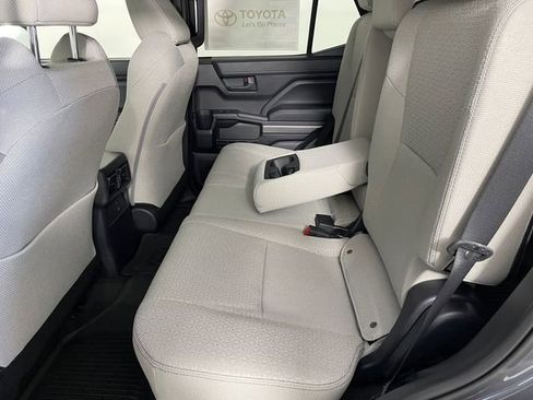 New 2026 Toyota 4Runner SR5 AWD/4WD image 8