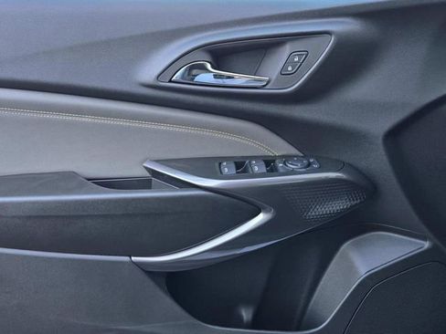 New 2026 Chevrolet Trax ACTIV w/ Driver Confidence Package image 23