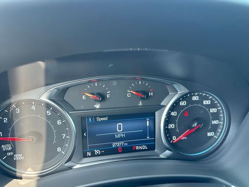 Used 2024 Chevrolet Equinox LT w/ LPO, Floor Liner Package image 19