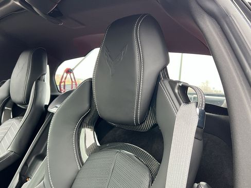 Used 2024 Chevrolet Corvette Stingray Preferred Cpe w/ Stealth Interior Trim Package image 21