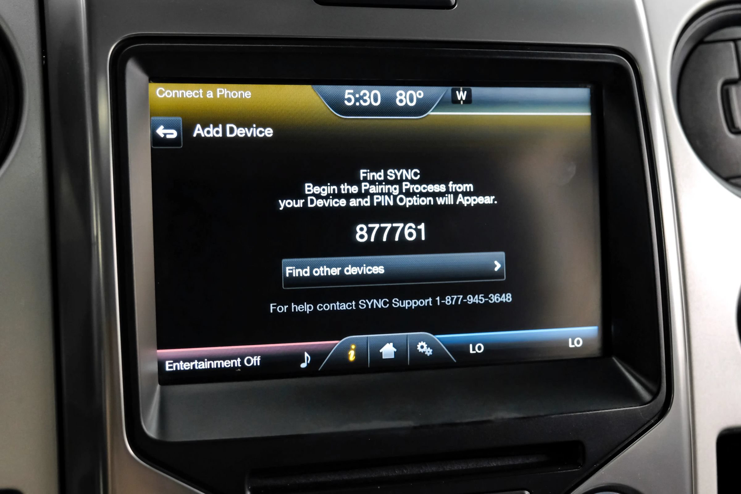 Used 2014 Ford F150 Raptor w/ Equipment Group 801A Luxury AWD/4WD image 32