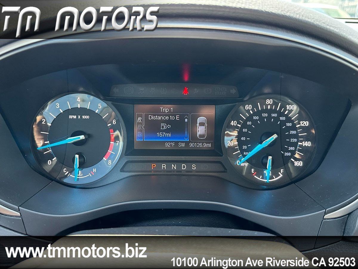 Used 2016 Ford Fusion SE w/ Equipment Group 202A FWD image 16