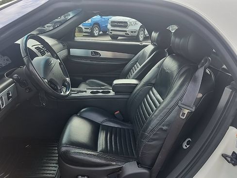 Used 2002 Ford Thunderbird RWD image 14