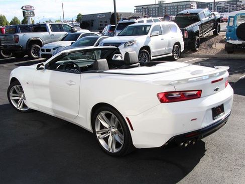 Used 2017 Chevrolet Camaro SS RWD image 11