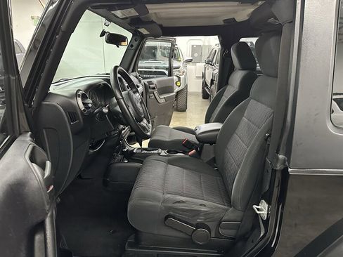 Used 2011 Jeep Wrangler Sport AWD/4WD image 17