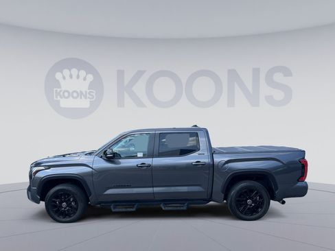 Used 2024 Toyota Tundra Limited AWD/4WD image 2