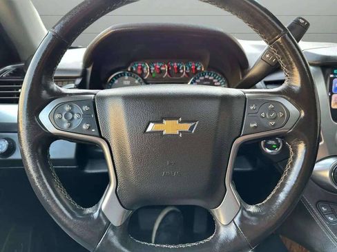 Used 2020 Chevrolet Suburban Premier AWD/4WD image 51