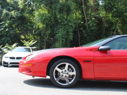 Used 1999 Chevrolet Camaro Z28 w/ Preferred Equipment Group 2 image 21