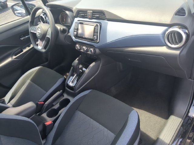 Used 2025 Nissan Versa SV w/ Trunk Package FWD image 13