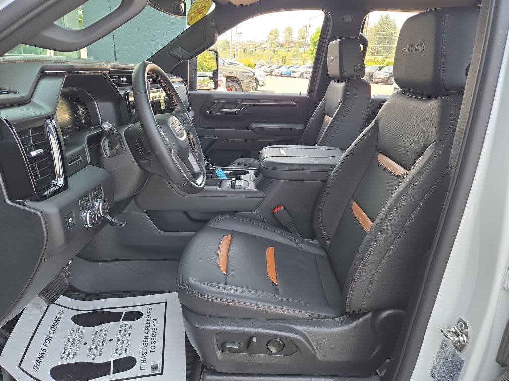 Used 2026 GMC Sierra 2500 AT4 AWD/4WD image 14