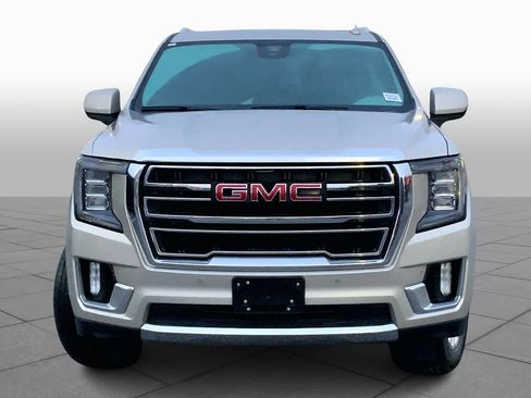 Used 2023 GMC Yukon SLT image 3