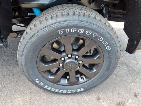 New 2026 RAM 2500 Big Horn AWD/4WD image 4