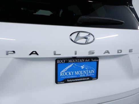 Used 2022 Hyundai Palisade Calligraphy image 10