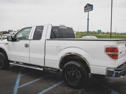 Used 2010 Ford F150 XLT image 7