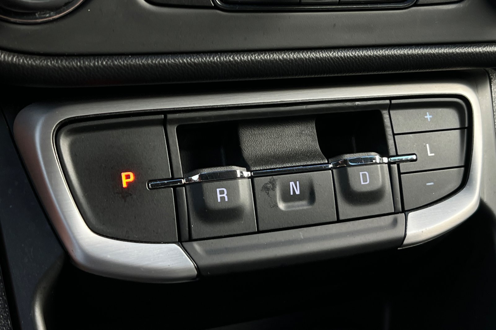 Used 2023 GMC Terrain SLE w/ Driver Convenience Package AWD/4WD image 33