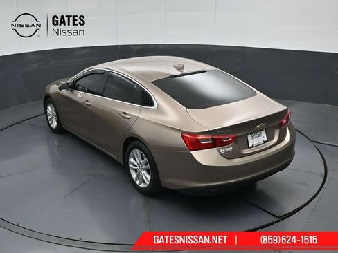 Used 2018 Chevrolet Malibu LT FWD image 47