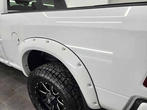 Used 2022 RAM 2500 Big Horn w/ Night Edition AWD/4WD image 32