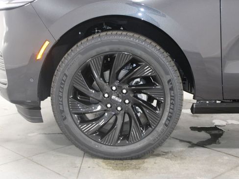 New 2025 Lincoln Navigator Reserve w/ Jet Appearance Package image 18