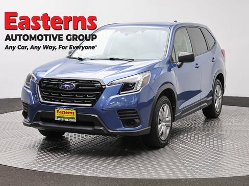 Used 2022 Subaru Forester AWD/4WD image 1