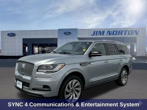 Used 2023 Lincoln Navigator Reserve AWD/4WD image 9