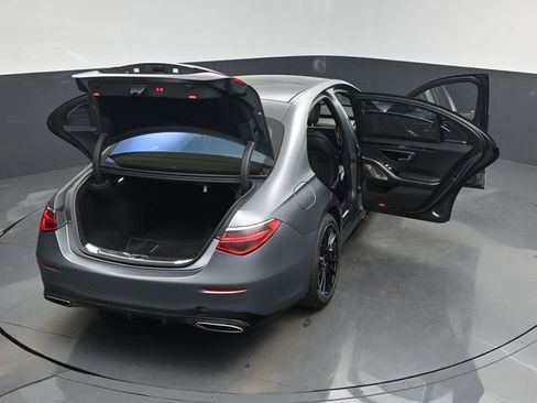 Used 2023 Mercedes-Benz S 580 4MATIC Sedan image 29