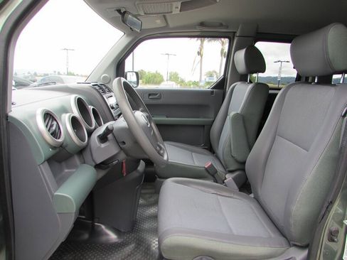 Used 2005 Honda Element EX image 9
