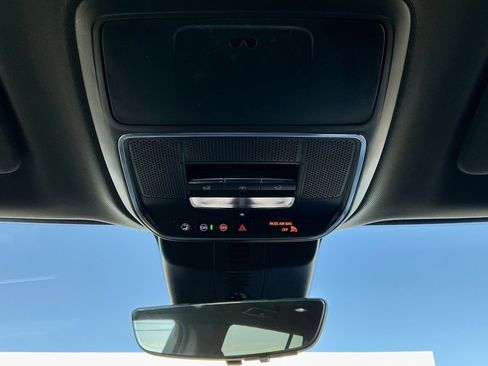 Used 2025 Buick Enclave Avenir w/ Super Cruise Package image 33