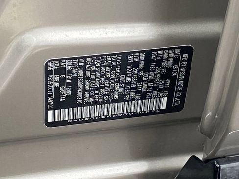 Used 2025 Nissan Rogue Platinum image 37