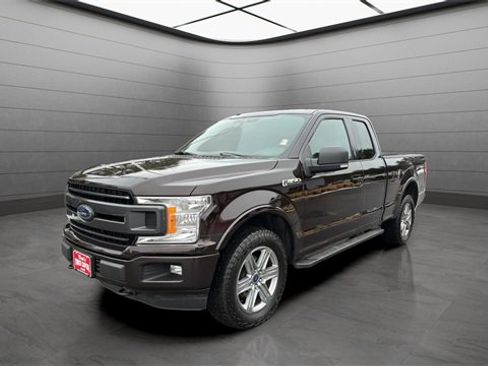 Used 2019 Ford F150 XLT w/ Equipment Group 302A Luxury image 5