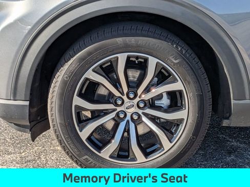 Used 2026 Ford Explorer ST-Line w/ Premium Package RWD image 12