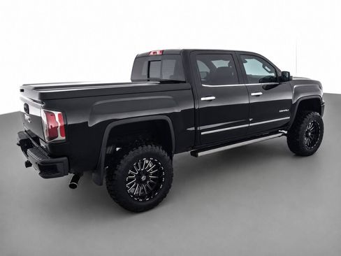 Used 2017 GMC Sierra 1500 Denali w/ Denali Ultimate Package AWD/4WD image 5