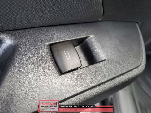 New 2026 Chevrolet Equinox EV LT image 15