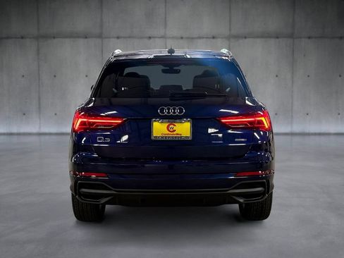 Certified 2025 Audi Q3 2.0T Premium w/ Convenience Package AWD/4WD image 4