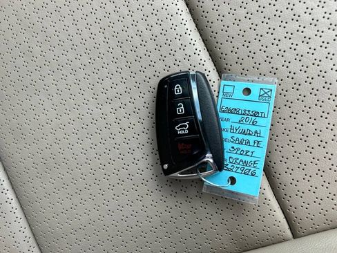Used 2016 Hyundai Santa Fe Sport w/ Option Group 04 AWD/4WD image 35