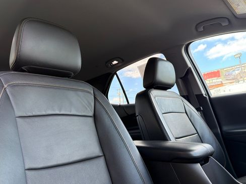 Used 2019 Chevrolet Equinox Premier AWD/4WD image 18